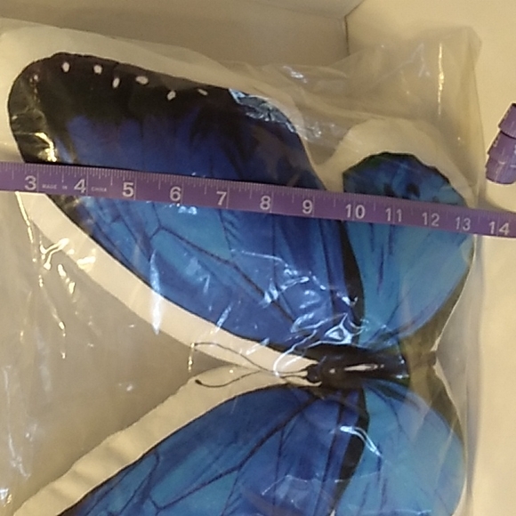 JWH Decoration Throw Pillow Butterfly Accent Pillow - Picture 2 of 7